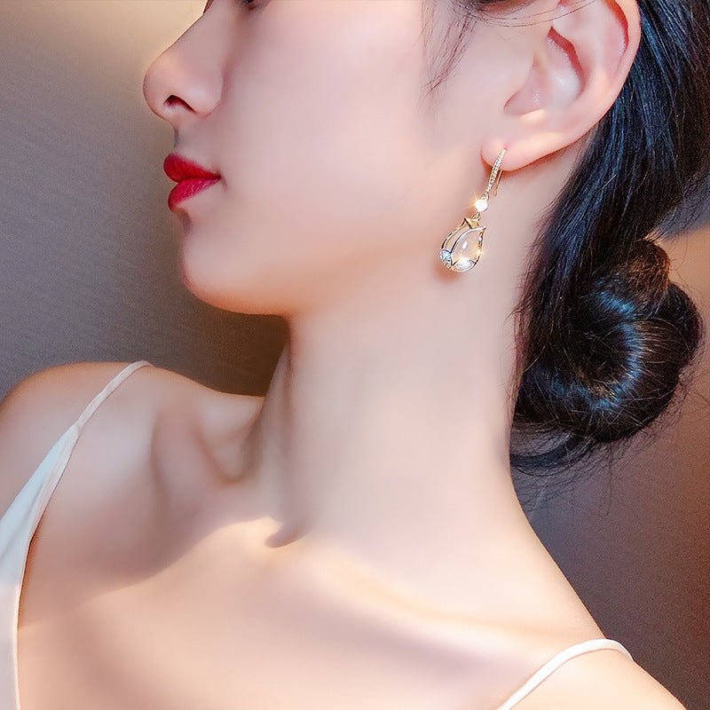 Tulip Opal Earrings
