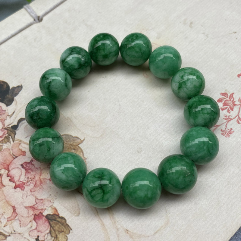 Dry green ? Quartzite Jade bracelet