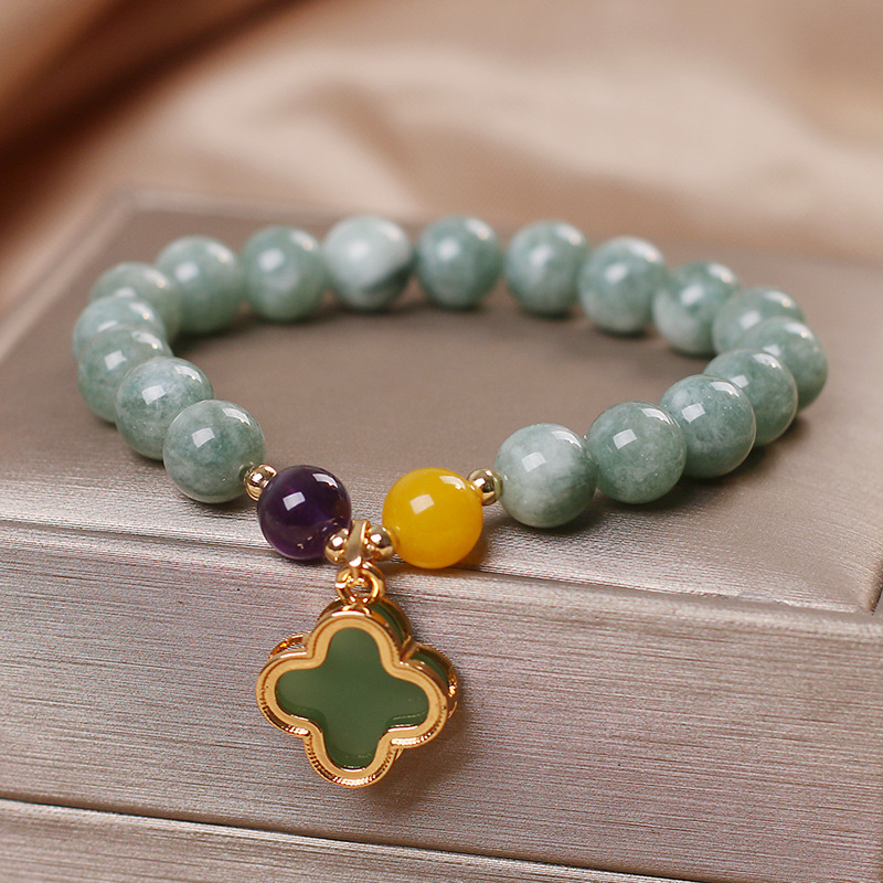 Four Leaf Clover ? Agate Bracelet