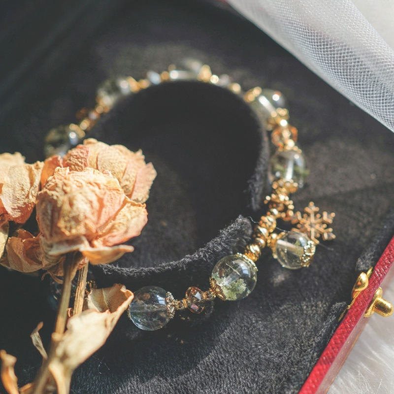 Snowflake?Ghost Crystal Bracelet