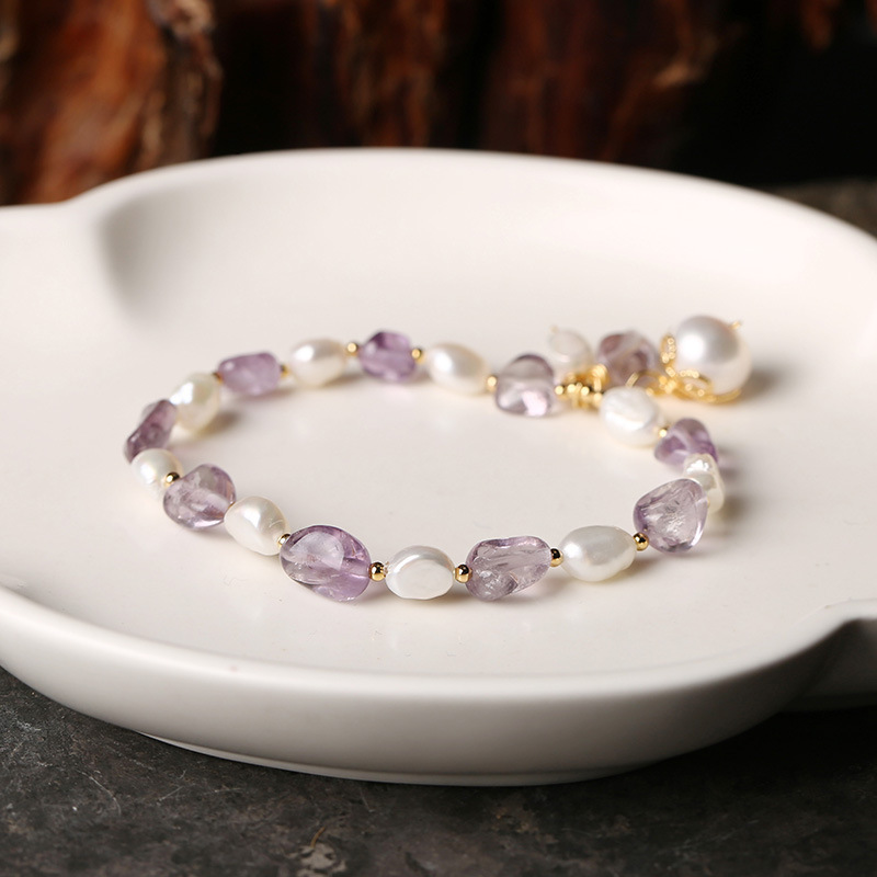 Companion ? Pearl crystal bracelet