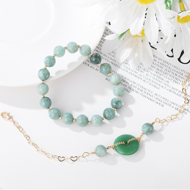 Lucky buckle ? Jade and agate bracelet