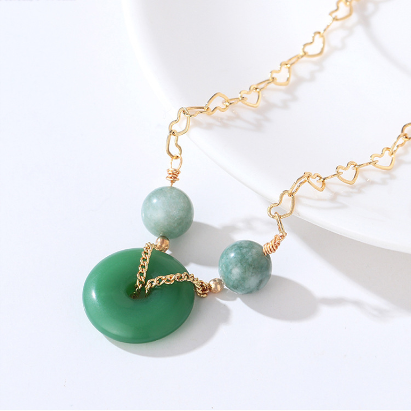 Lucky buckle ? Jade and agate bracelet