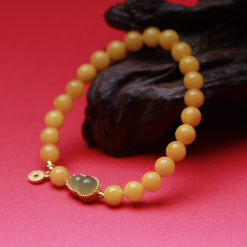 Lucky Gourd Amber Jade Jade Bracelet