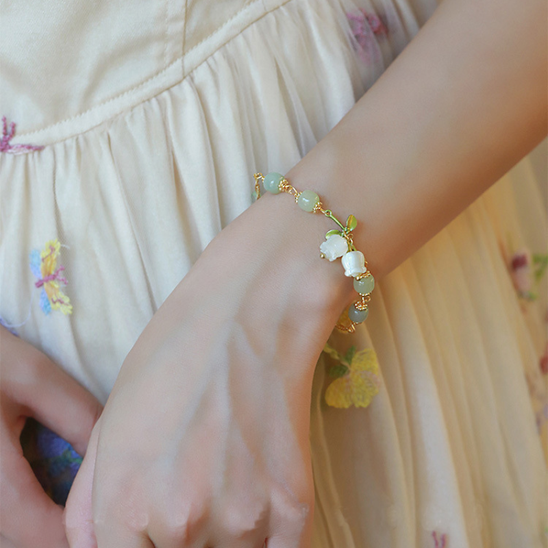 Lily of the Valley • Emerald Jade stone Bracelet
