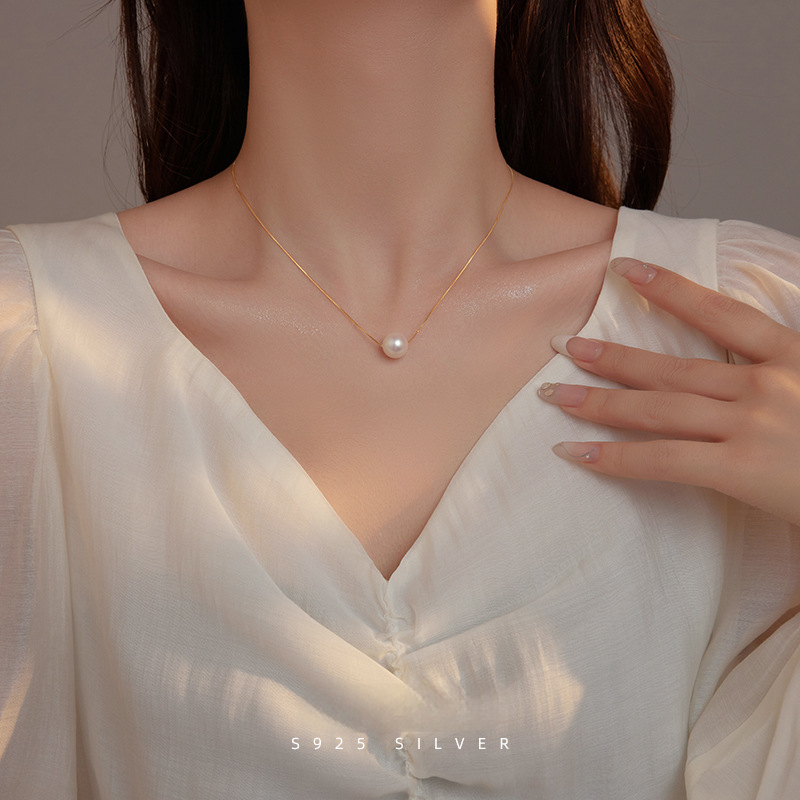「Lumina Single Pearl」S925 Silver Single Shell Pearl Necklace