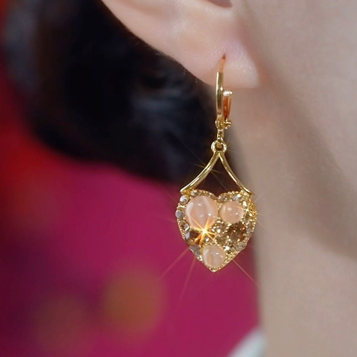 Natural cat's eye heart earrings