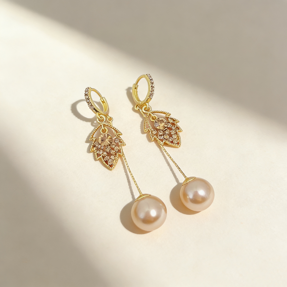 Leaf Tassel Pearl Earrings