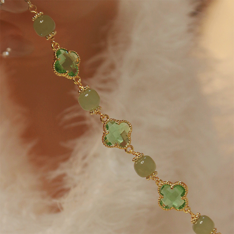 Lucky four-leaf clover & Hetian jade bracelet
