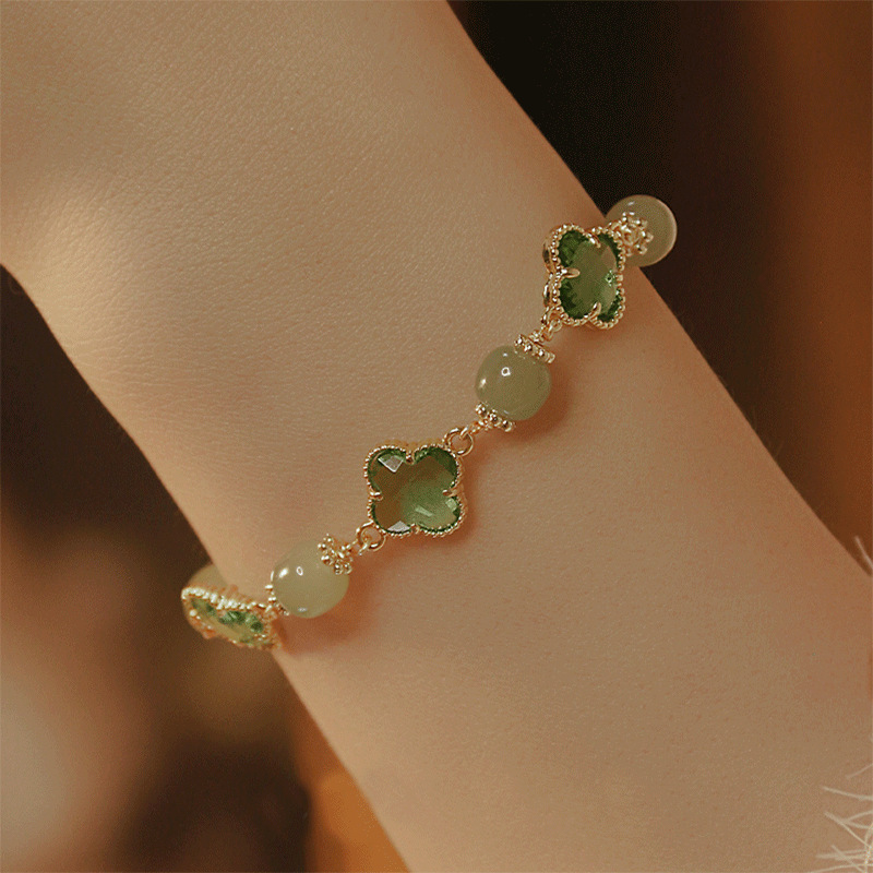 Lucky four-leaf clover & Hetian jade bracelet