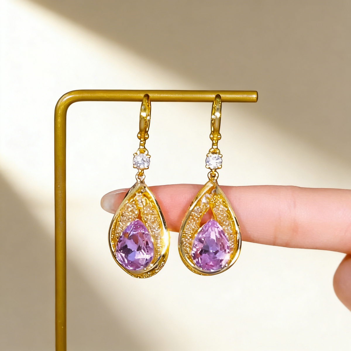 Waterdrop Amethyst Earrings
