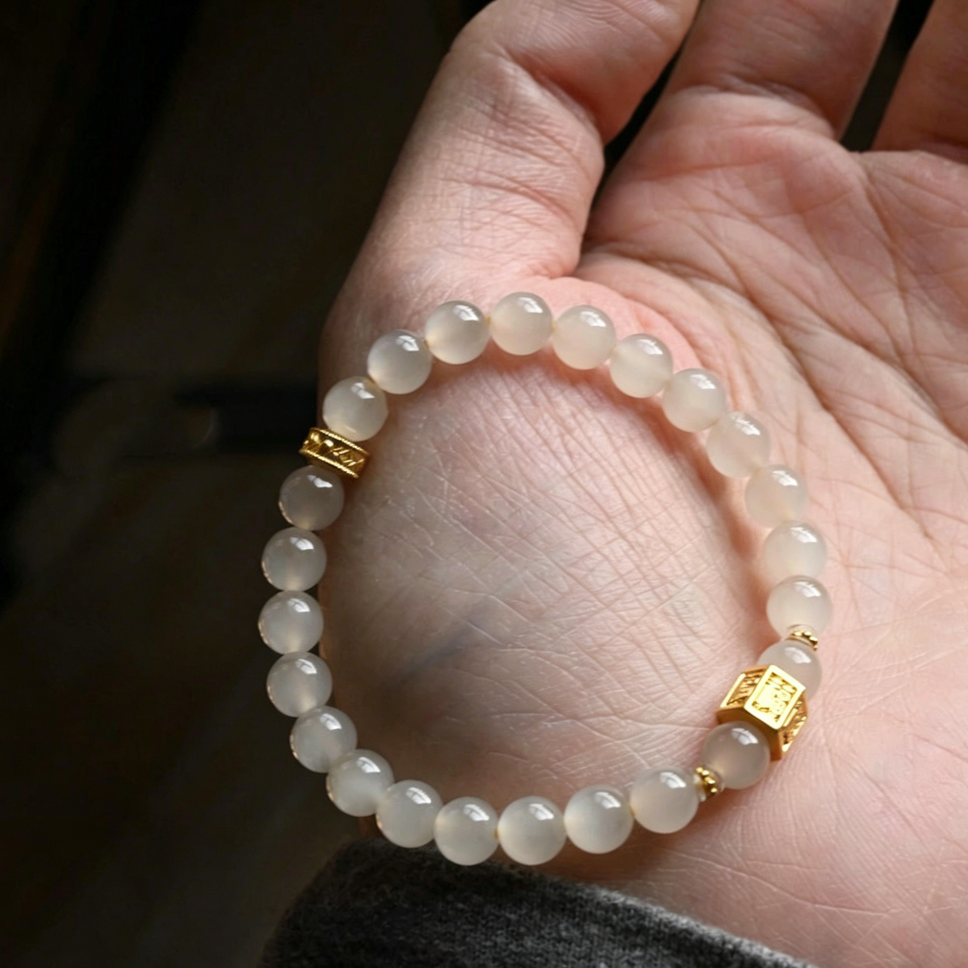 「Golden Fortune」Clear Chalcedony Bracelet