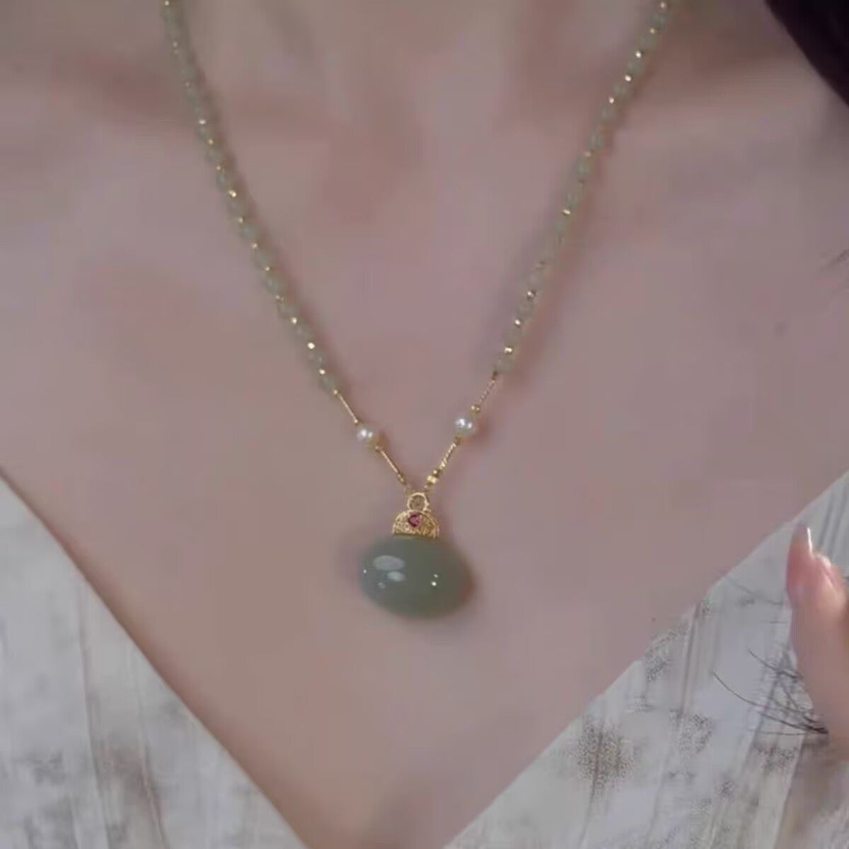 Peace Lock – Jade Necklace