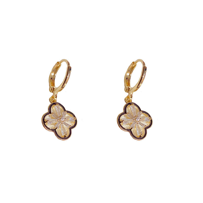 lucky four leaf clover earrings