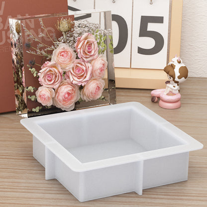 Everlasting flower mold